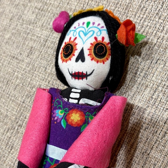 Day of the Dead Catrina Doll - Picture 6 of 8